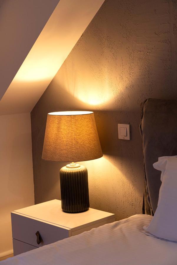 Urban Oasis Apartments With Parking Bukarest Exterior foto